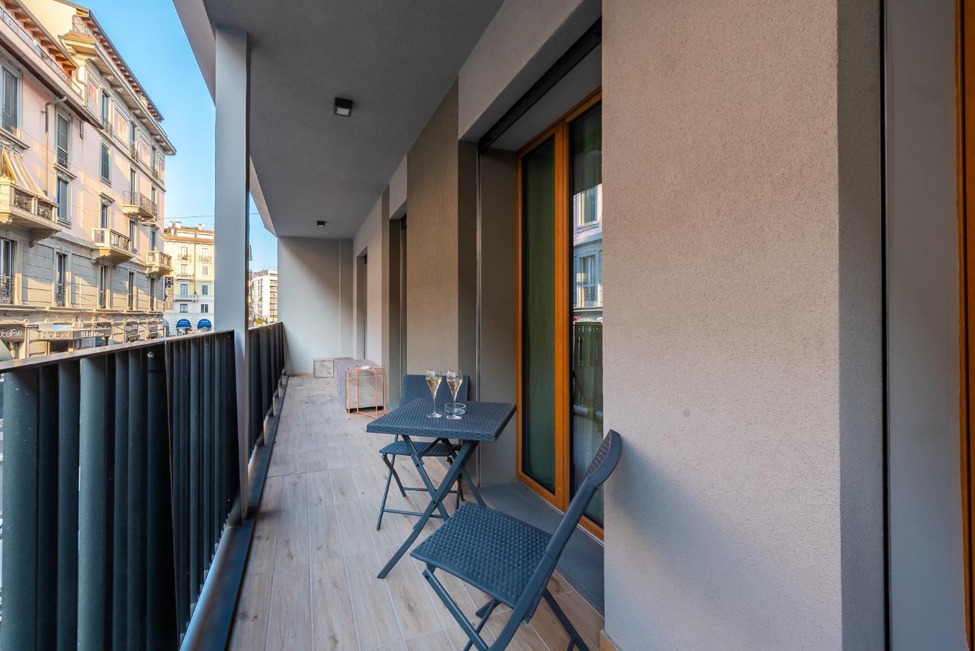 Urban Garden Flat In Modern Style *
